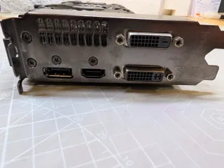 ASUS GTX 660 Tarjeta Gráfica