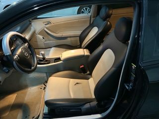 Mercedes-Benz Clase C 2006