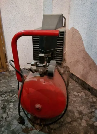 Compresor de Aire Euroweld 24L