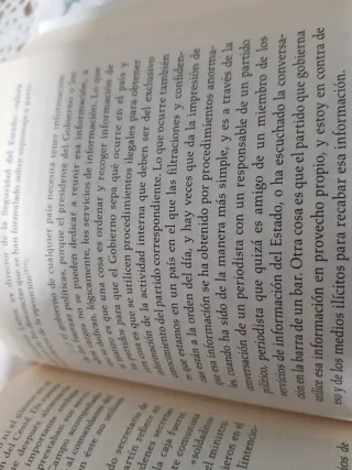 LOS SERVICIOS DE INTELIGENCIA EN ESPAÑA