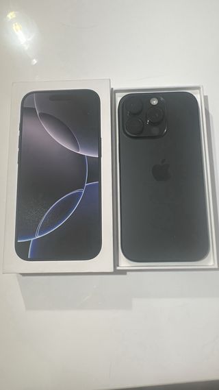 iPhone 16 Pro 128GB - Salud Batería 93% con mancha