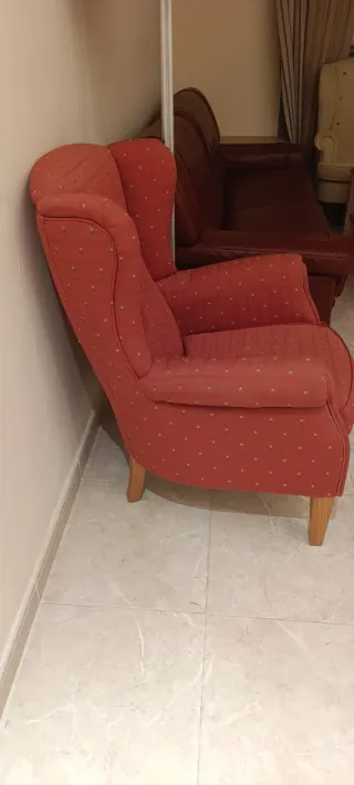 Sillón butaca rojo tela