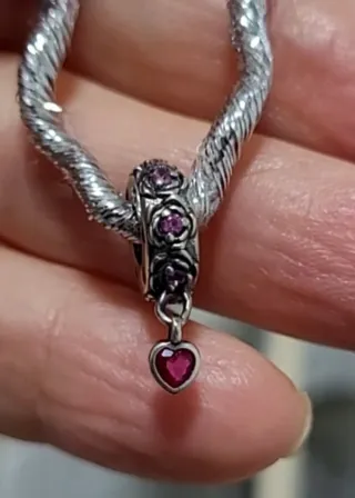 Charm Corazón Rosa y Plata