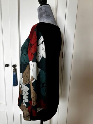 Camiseta estampada flores mujer