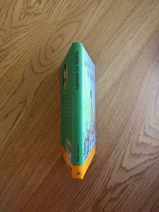 Apestoso tío Muffin (Spanish Edition)