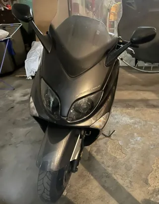 Yamaha TMAX 500 Maxi Scooter 2007