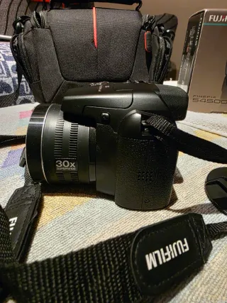 Fujifilm Finepix S4500 Fotocamera Digitale