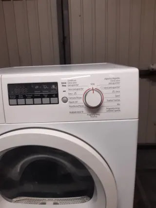 Secadora Bosch Serie 4 bomba de calor 8kg 64821363