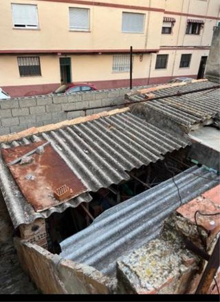 Casa junto al campo de fútbol del vila real