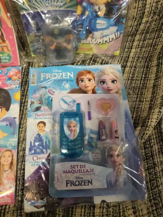 Princesas Pinypon y Frozen con Regalos