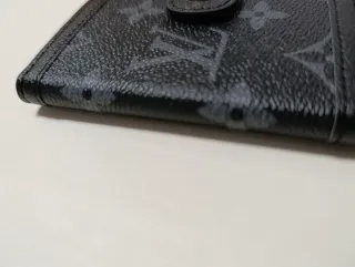 Tarjetero Louis Vuitton Negro