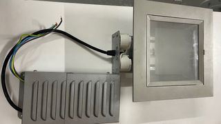 4 Focos empotrables Philips bajo consumo