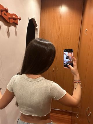 Crop top gris claro manga corta