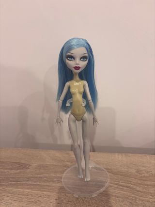 Ghoulia Yelps G1 Monster High