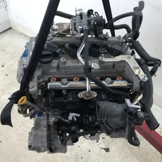 Motor Toyota Yaris Hybrid 2015