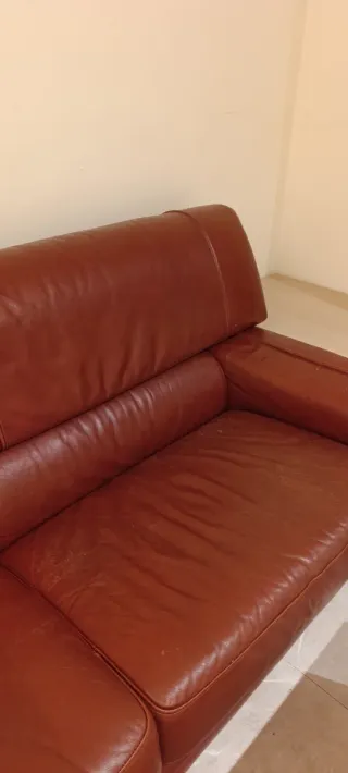 Sofá de piel rojo 2 plazas