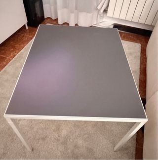 Mesa de centro Ikea blanca/ gris dos caras