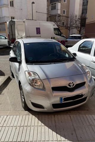 Toyota Yaris 2009