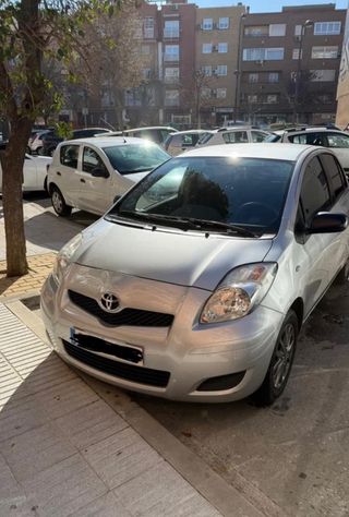 Toyota Yaris 2009