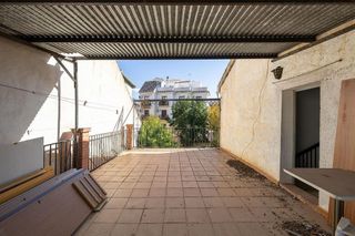 Chalet en venta en Zubia (La)