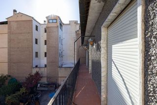 Chalet en venta en Zubia (La)