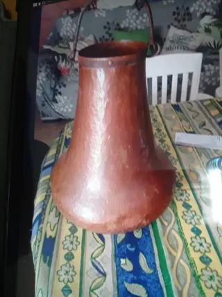 Mueble bronce espejo y 2 maceteros