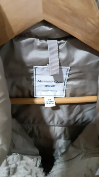 Plumífero corto beige con capucha, 13-14 años