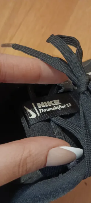 Zapatillas Nike Negras y Blancas