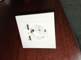 Enchufe Pared con 2 USB