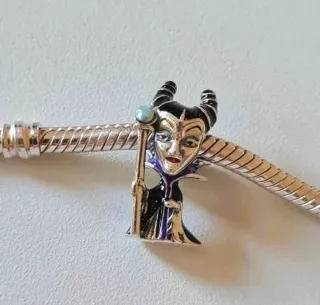 Charm Pandora Malefica che si illumina al buio