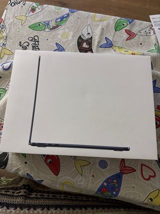 MacBook Air M2 256GB 8GB RAM