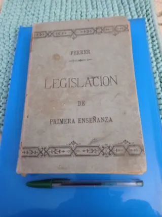 Libro antiguo. Del año1893 .