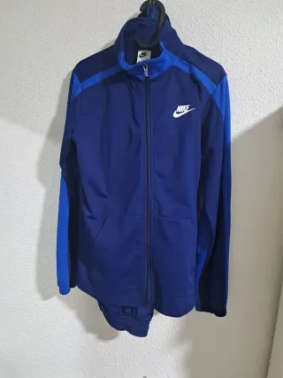 Conjunto deportivo Nike azul