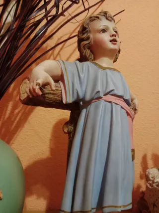 Niño Jesús figura