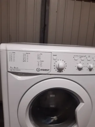 Lavadora secadora Indesit 7kg 1200rpm