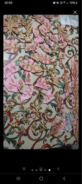 Antichi ricami filo d'oro