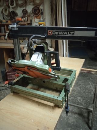 Ingletadora Telescópica DeWalt