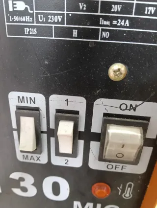 Máquina Soldar Mig MVPower 130