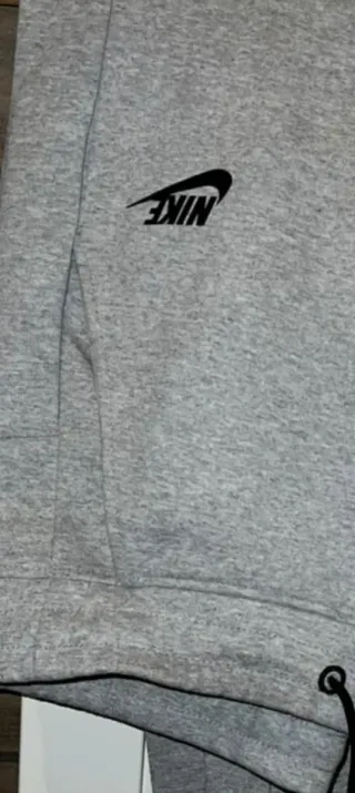 Adidas sudadera y pantalón.