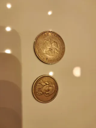 Monedas Juan Carlos I y John Adams