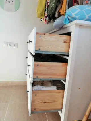 Cajonera Ikea Hemnes de madera blanca