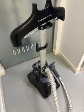 Cepillo de vapor vertical Rowenta