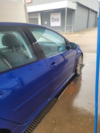 VOLKSWAGEN Golf 3.2 R32 4motion DSG