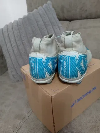 Deportivas Nike Beige y Azul