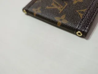 Tarjetero Louis Vuitton Marrón y Dorado