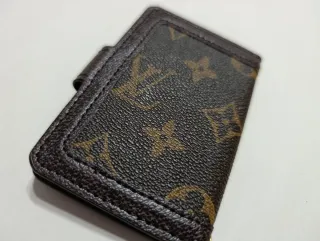 Tarjetero Louis Vuitton Marrón y Dorado