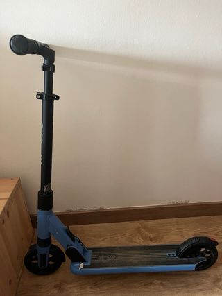 Patinete MICRO plegable con suspensión. Nuevo.