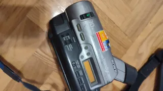 Cámara video Sony con funda y cargador bateria