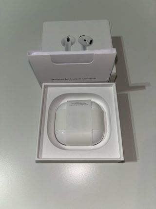 Airpods 4 estuche USB-C nuevos