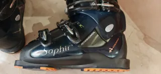 Botas de esquí chica Rossignol.